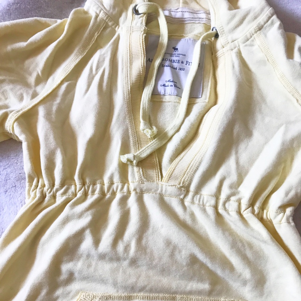 Abercrombie & Fitch Short Sleeve Hooded Sweatshirt